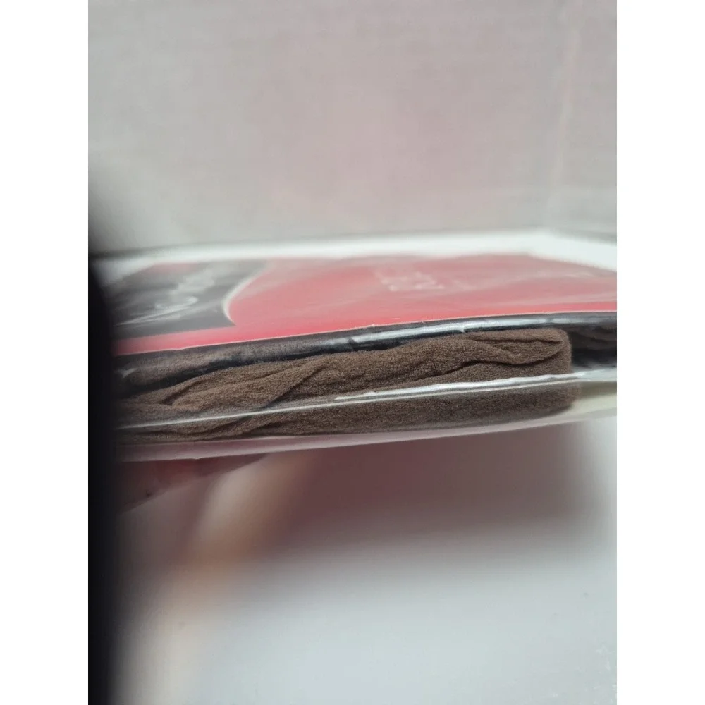 No Nonsense Regular Pantyhose Tan‎ Reinforced Toe 009 Size B NOS